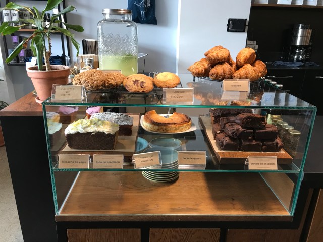 00E55BDF-3600-4583-B939-B962F16059D7