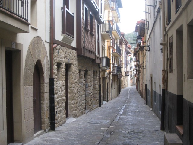 DE2BC9B8-02A4-4FAF-A566-8C3DBC78FB6D